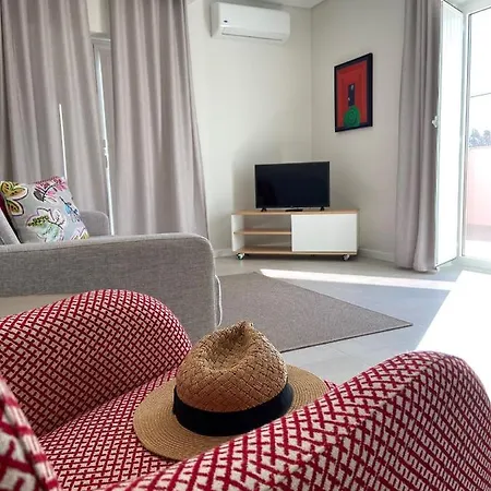 Cardeal & Aparthotel Faro