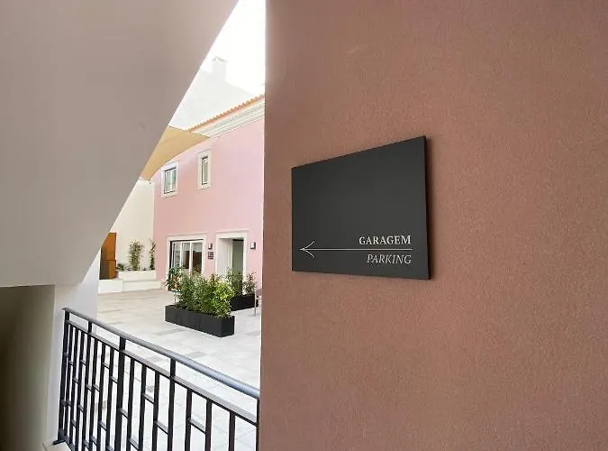 Aparthotel Cardeal & 4*