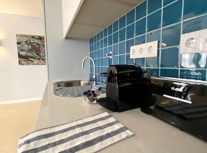 Aparthotel Cardeal & 4*