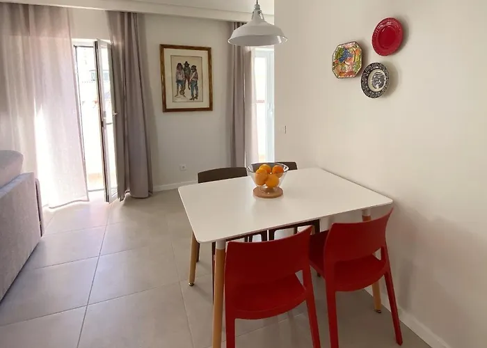 Cardeal & Aparthotel Distrikt Faro