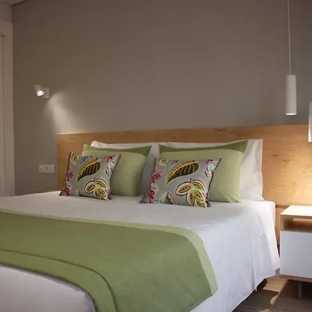 Cardeal & Aparthotel 4*