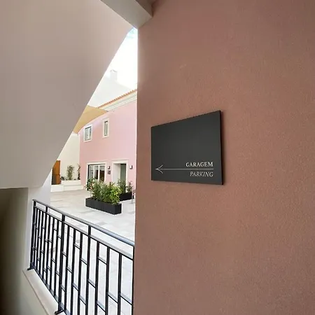 Aparthotel Cardeal & 4*